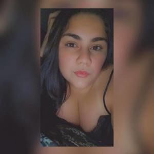 Meet your Posher, Lozada